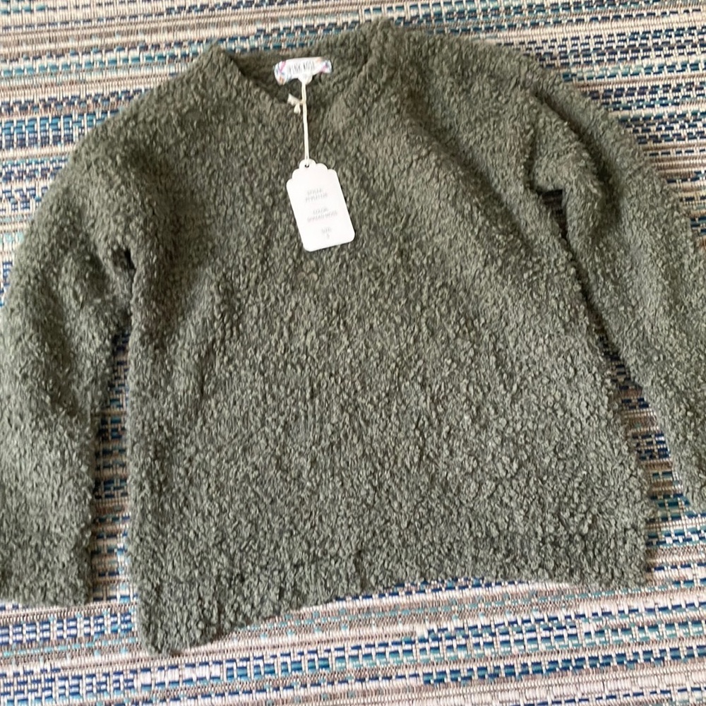 NEW WITH TAGS pink rose green sweater